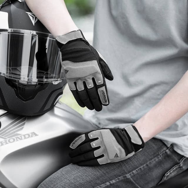 MOTOWOLF MDL0325 Motorcycle Riding Gloves — Premium Protection, Better Control, Everyday Comfort
