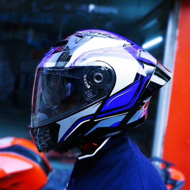 Steel Bird Air ISI Certified Pro Rider Helmet